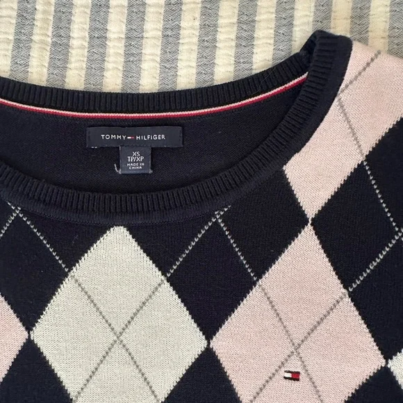 Tommy Hilfiger Diamond Pattern Sweater - Navy, Pink, Cream - Picture 3 of 4